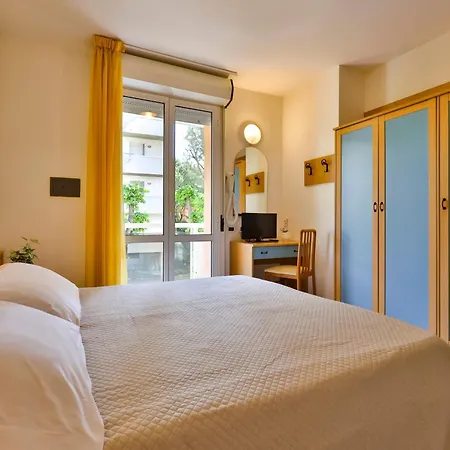 Paola Garden Bellariva Di Rimini