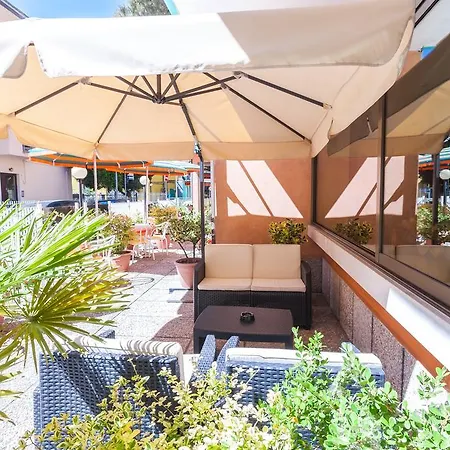 Paola Garden Otel 3*