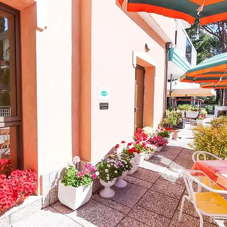 Paola Garden - Nuova Gestione Bellariva Di Rimini