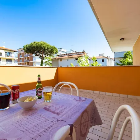 Paola Garden 3*