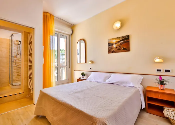 Hotel Paola Garden 3*